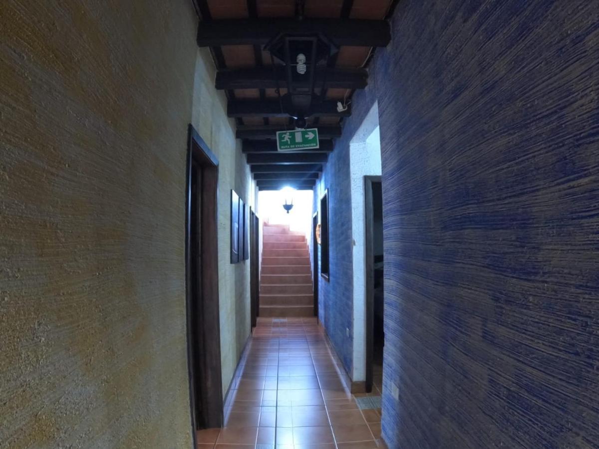 Hotel El Mirador Anexo 1 Santa Lucía Milpas Altas Buitenkant foto