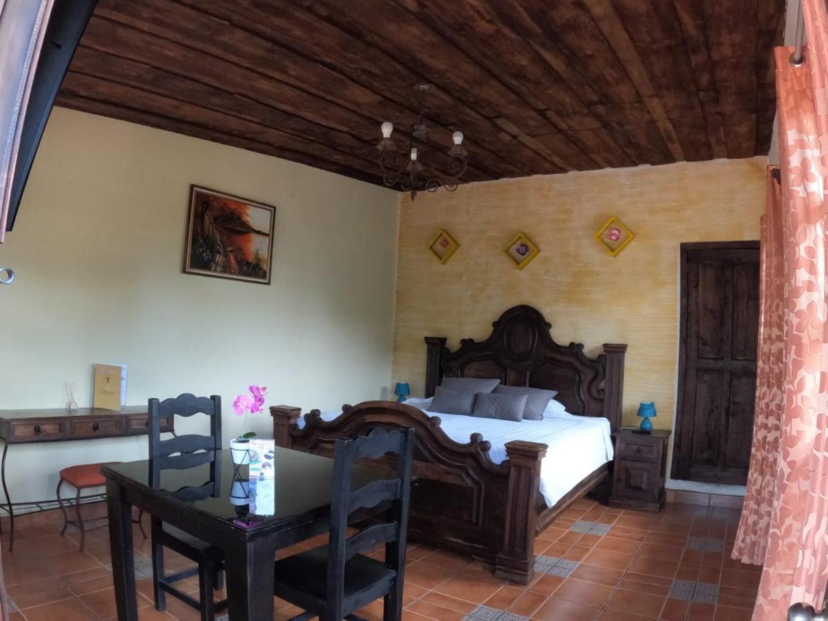 Hotel El Mirador Anexo 1 Santa Lucía Milpas Altas Buitenkant foto