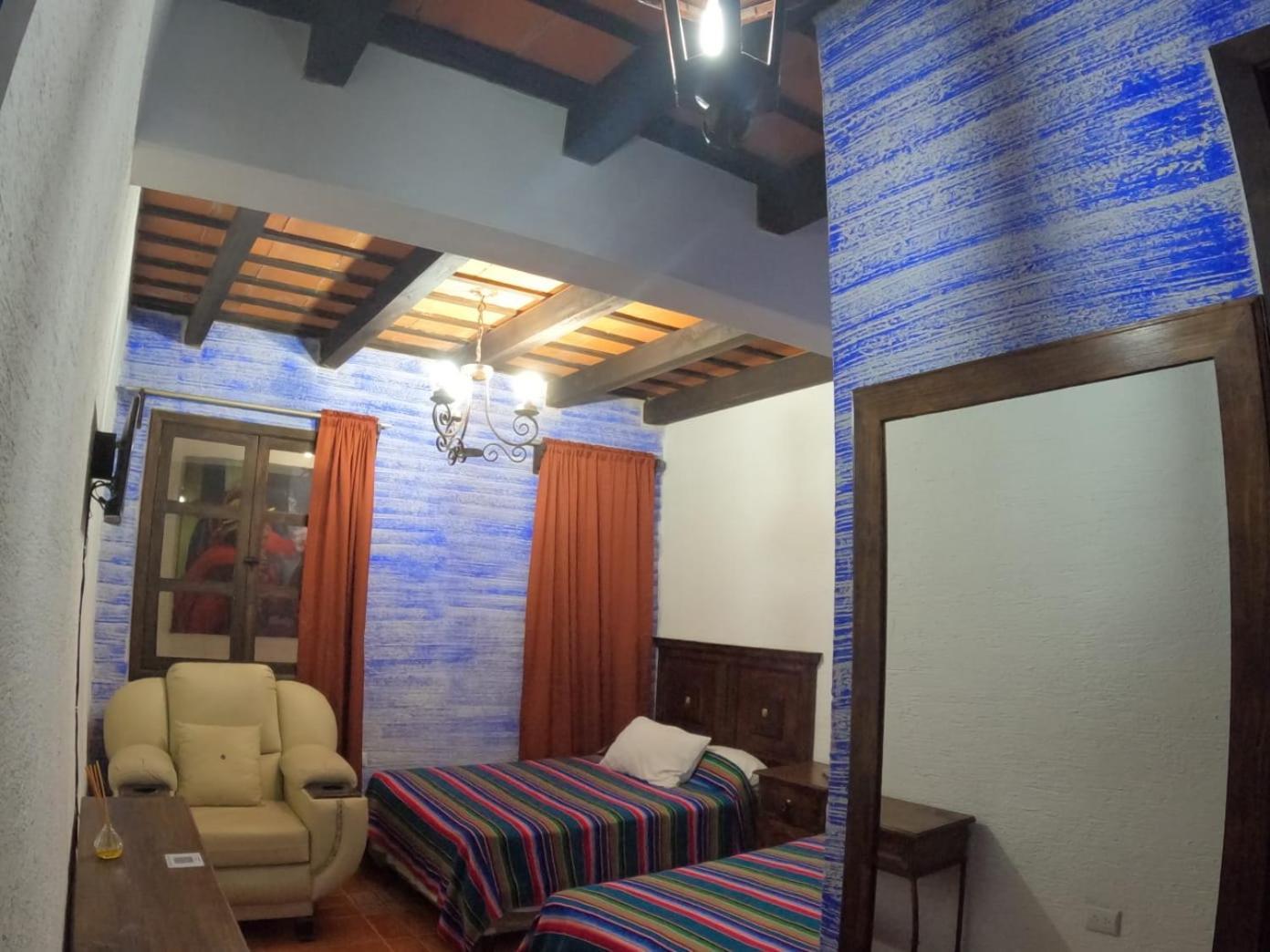 Hotel El Mirador Anexo 1 Santa Lucía Milpas Altas Kamer foto